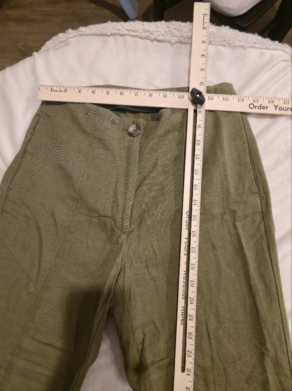 Ann Taylor Olive Green Chinos Size 2